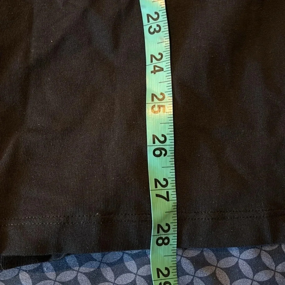 Espirit Black floral pocket detail  crewneck unisex T-shirt Sz XL - Picture 9 of 13